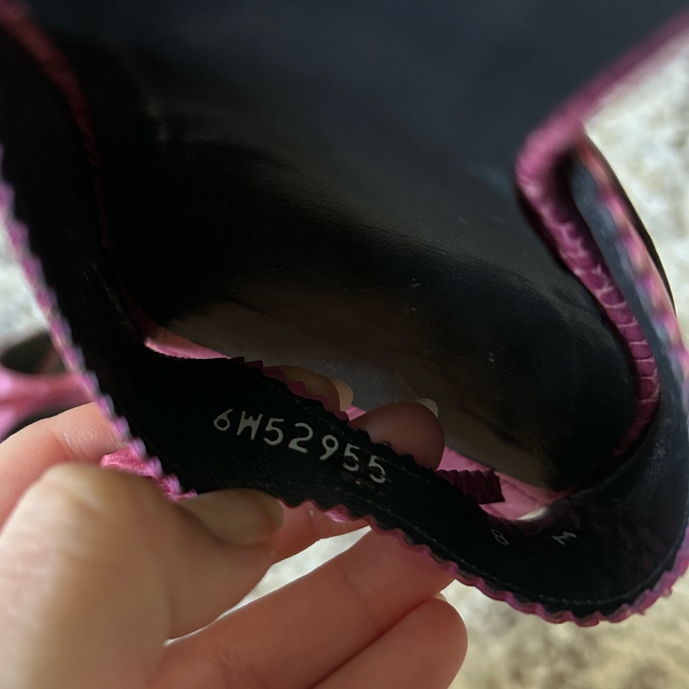 Stuart Weitzman Pink Croc-Embossed Mules - Picture 8 of 8